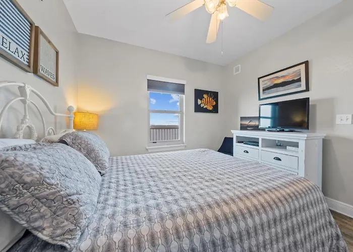 Crystal Tower 1202 By Youngs Suncoast Apartment