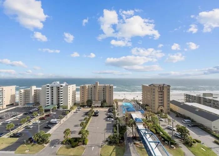 Apartment Crystal Tower 1202 By Youngs Suncoast *