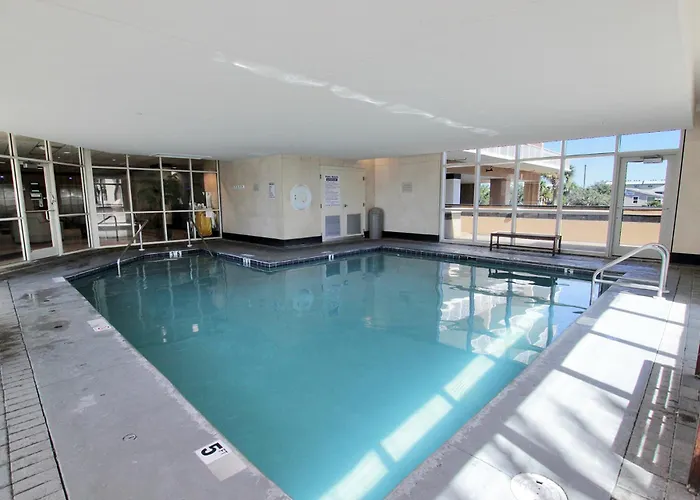 Apartment Crystal Tower 1202 By Youngs Suncoast *