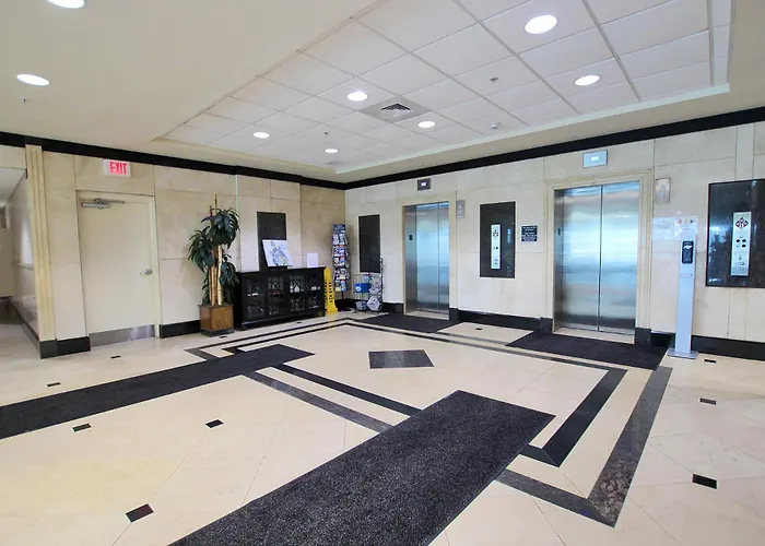 Crystal Tower 1202 By Youngs Suncoast